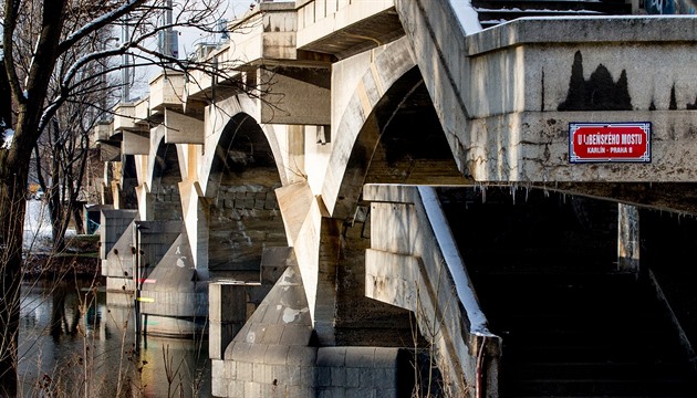 Libeňský most má více než 90 let. Zasluhuje rekonstrukci, říká architekt