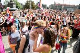 OBRAZEM: Prahou prošel duhový průvod Prague Pride, účastnilo se ho až 60 tisíc lidí
