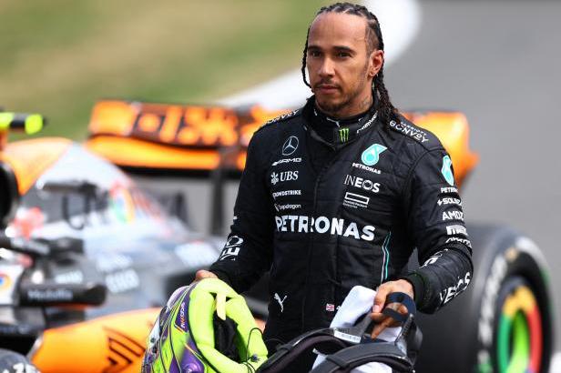 

Senzační přesun ve formuli 1? Hamilton má údajně v roce 2025 jezdit za Ferarri

