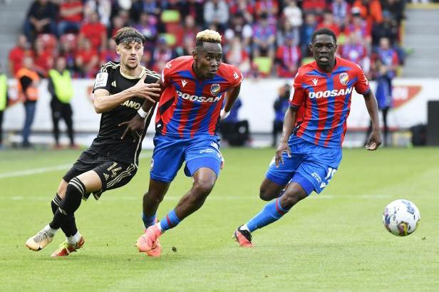 

ŽIVĚ: Finále Českého poháru Plzeň – Sparta Praha 0:1

