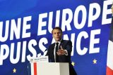 Macron po eurovolbách rozpustil parlament, Scholz se tomu brání a v Polsku slaví Tuskova vláda