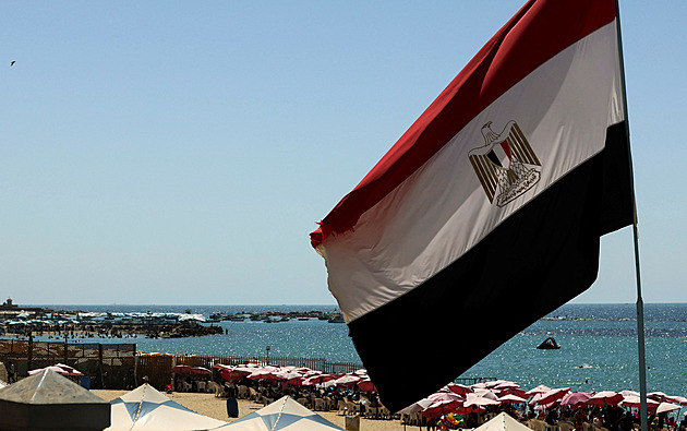 Egypt sužují úmorná vedra. Pouštní země ukazuje, co čeká brzy i ostatní
