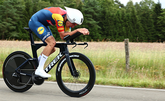 Cyklista Mathias Vacek drží v závodě Kolem Belgie dál druhé místo