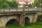 Historický most v Hejtmánkovicích na Broumovsku má naději, že přežije plány úředníků na své zbourání