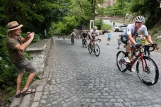 Cyklistický závod v sobotu omezí dopravu v Praze a Středočeském kraji