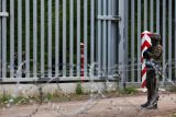 Polsko řeší větší pravomoce při použití zbraní na hranicích. Reaguje na zabití vojáka uprchlíkem
