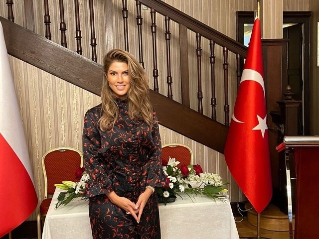 V Turecku zemřela česká zpěvačka Victoria, zastřelil ji její manžel