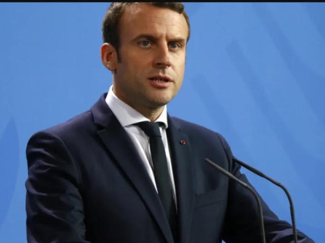 Macron rozpoutal ve Francii politický chaos. Podle výzkumu 52 % lidí bude volit proti prezidentovu hnutí