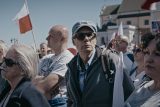 Co spojuje antivax a proruská hnutí? Kreml profituje z nespokojených davů hledající alternativy, říká režisér