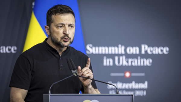 Mírový summit ve Švýcarsku vyzval k návratu ukrajinských dětí a k jednání všech stran. Deklaraci ale nepodepsaly všechny země
