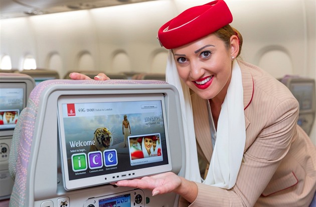 Emirates hledají letušky, lákají na nezdaněný plat i benefity. Jinde vyčkávají