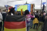 Bouřková výstraha uzavírá fanzóny v Berlíně, sektor pro fanoušky v Lipsku zatím zůstává otevřený