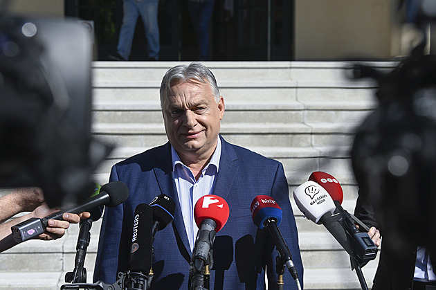 Udělejme Evropu opět skvělou, vybízí maďarské předsednictví s Rubikovou kostkou