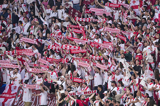 Fotbal pomohl proměnit Gruzii. Postup na Euro má kořeny u Sovětů a Beriji