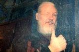 Americká vláda už chce kauzu Assange smést ze stolu. Není jisté, že by byl odsouzen, říká amerikanista