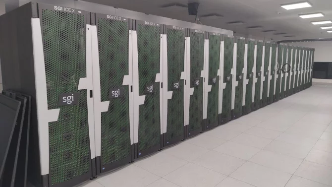 Legendární český superpočítač Salomon odešel do křemíkového nebe a byl prodán do bazaru
