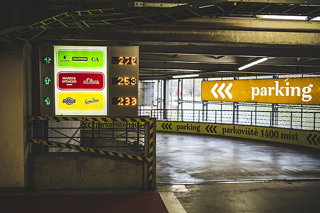 Průzkum: Nejlevnější parkování v Evropě má Slovensko, nejdražší Nizozemsko