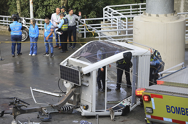 V kolumbijském Medellínu spadla kabina lanovky. Jeden člověk zemřel