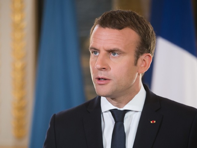 Katastrofa pro Macrona, končí jeho éra, píší francouzská média