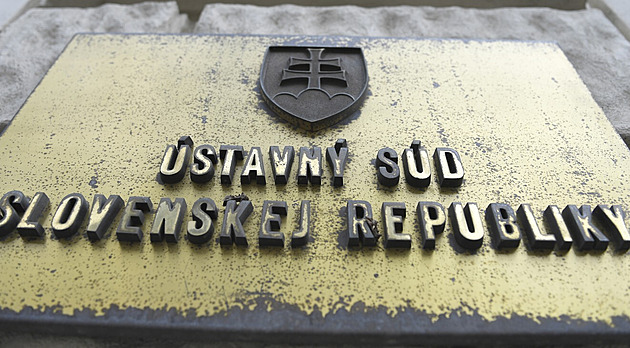 Slovenská vláda se raduje. Ústavní soud ponechal většinu změn v trestním právu