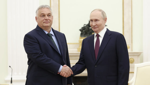 Fiala: Orbán při jednání s Putinem v Moskvě nezastupuje české zájmy ani zájmy Evropské unie