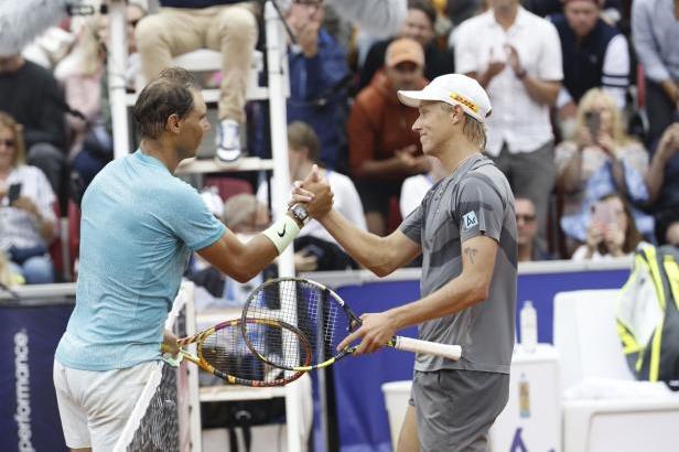 

Nadal při návratu jednoznačně porazil Borgova syna

