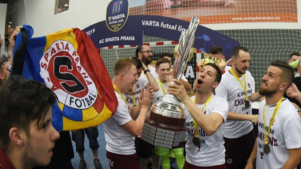 Svaz tlačí AC Sparta Praha futsal do insolvence. Zaplatili jsme pozdě, ale přece, hájí se představitelé klubu se zvučným jménem