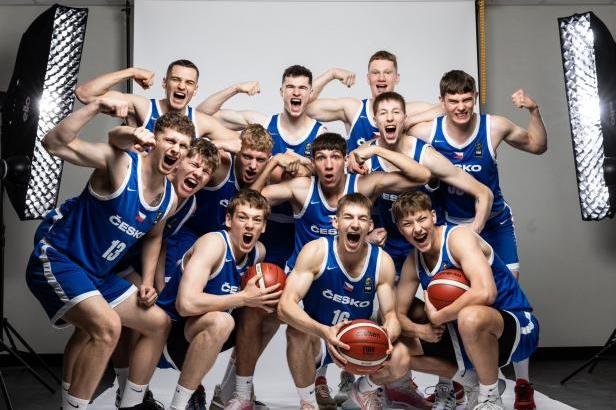 

Češi senzačně skolili Srby a jsou ve čtvrtfinále Eura basketbalistů do 20 let

