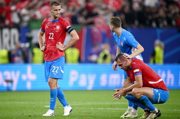 

Vyřazení ve skupině Eura se podepsalo v žebříčku FIFA, Češi jsou nejníže od dubna 2019

