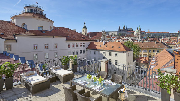 Po luxusním Four Seasons zamířil na trh další hotelový klenot v Praze. Půjde o miliardovou transakci