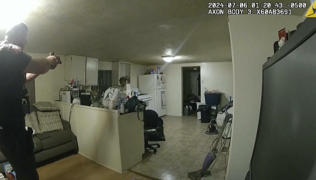 Americký policista zastřelil neozbrojenou černošku v jejím domě. Držela hrnec