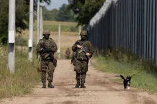 Militarizace na polsko-běloruských hranicích vzbuzuje emoce