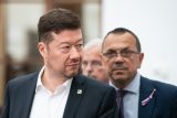 Okamura už zas překročil marketingový Rubikon. Je i na ostatních politických stranách, aby to odsoudily