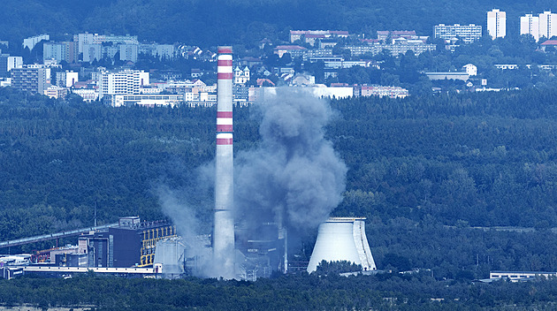 Pyroodpal, hlásil pyrotechnik do vysílačky. Policie ukázala video z odpálení pumy