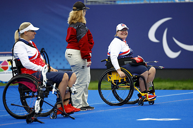 Musilová obhájila paralympijské stříbro z lukostřelby, Brandtlová má bronz