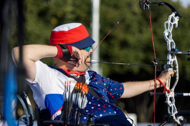 

ŽIVĚ: Paralympiáda – goalball. Kratochvíl přidal stříbro, Drahonínský vypadl ve čtvrtfinále

