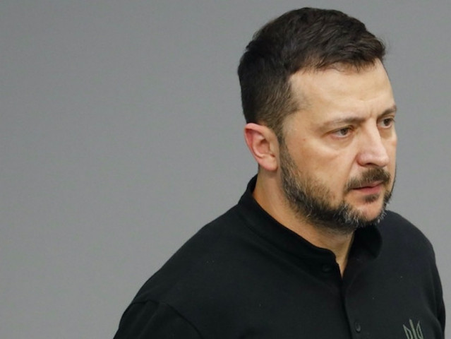 Ukrajincům se nedaří zpomalit dramatický ruský postup. Zelenskyj požádá Západ o další zbraně