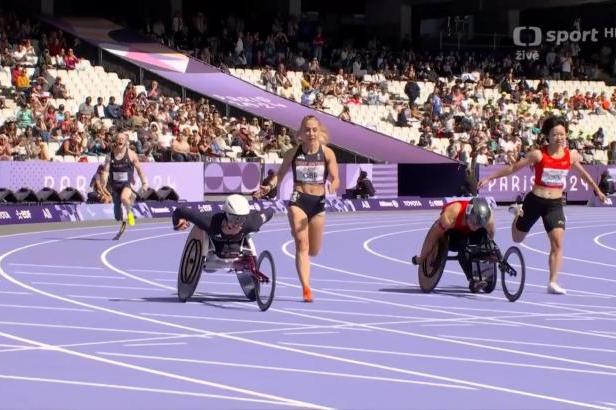 

Světový rekord čínské štafety v rozběhu na 4x100 m

