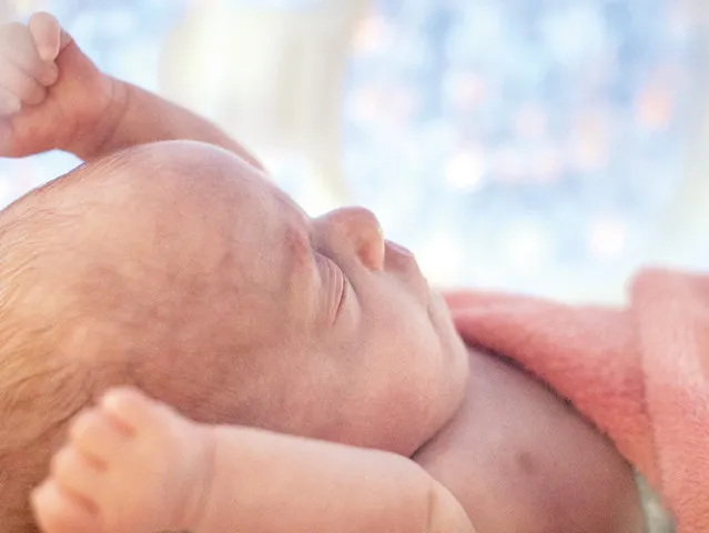 Nečekaná úskalí umělého oplodnění. Co prožívají páry toužící po dítěti