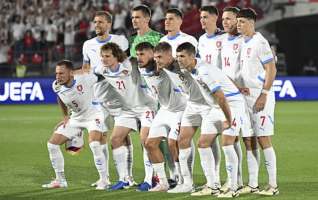 KOMENTÁŘ: Češi se musí snažit o moderní fotbal, jinak se řítí do průšvihu