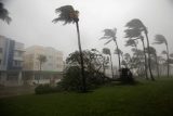 Hurikán Francine nad pevninou zeslábl na tropickou bouři. Nejsou hlášeny žádné oběti