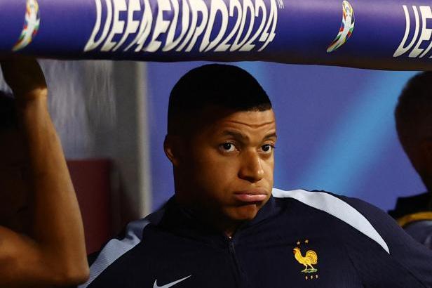 

Mbappé chce po PSG doplatit 55 milionů eur a odmítl LFP jako prostředníka ve sporu

