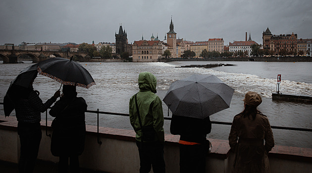 Hladiny řek stoupají. Sejde se mimořádně Ústřední povodňová komise