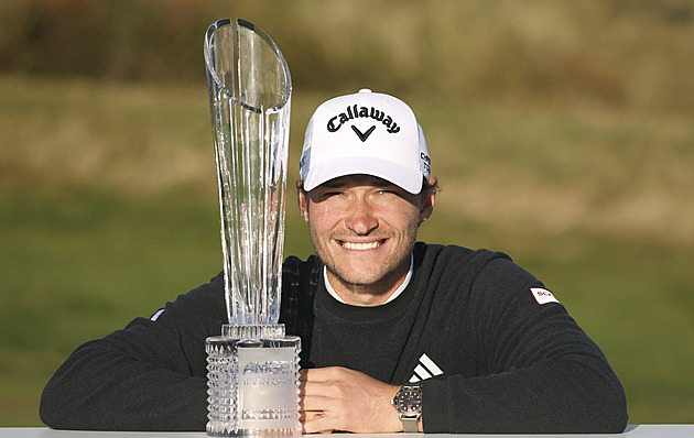 Irish Open vyhrál dánský golfista Höjgaard, o ránu porazil McIlroye