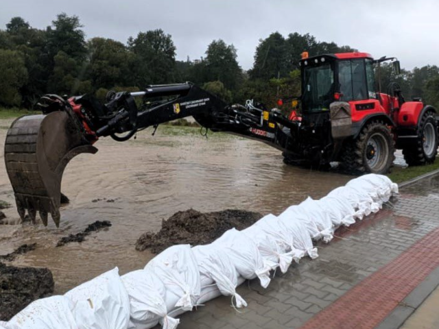 Povodňová vlna v noci dorazila na Olomoucko a Přerovsko, zaplavena je část Litovle