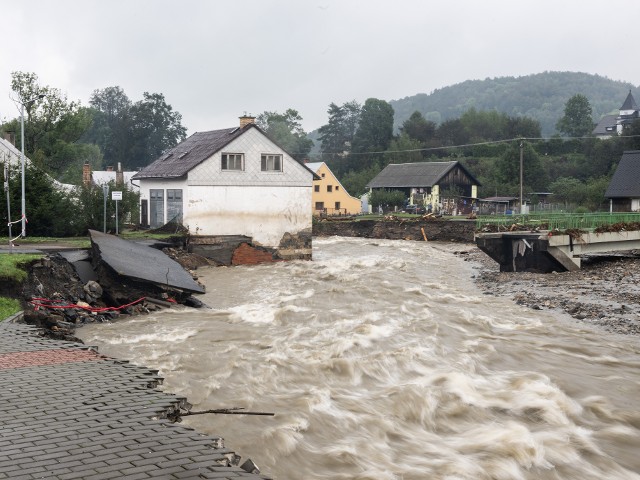 Pro oběti povodní platí speciální stavební podmínky, renovovat mohou bez povolení