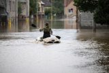 ONLINE: Povodňových stavů v Česku ráno dál ubylo, velká voda se přesunuje na dolní toky