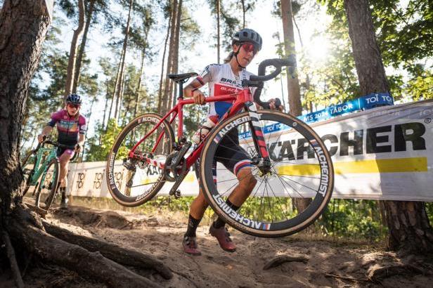 

Na Belgii ještě čas nepřišel, říká Zemanová. Zůstává v českém týmu a cílí na velké šampionáty

