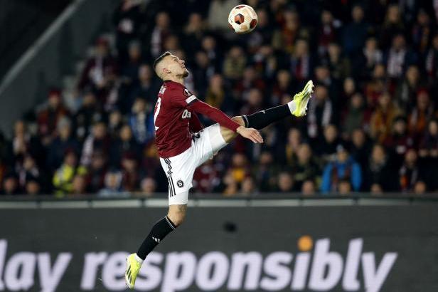 

Svátek na Letné. Sparta se po 19 letech vrací do LM, v cestě stojí Salcburk

