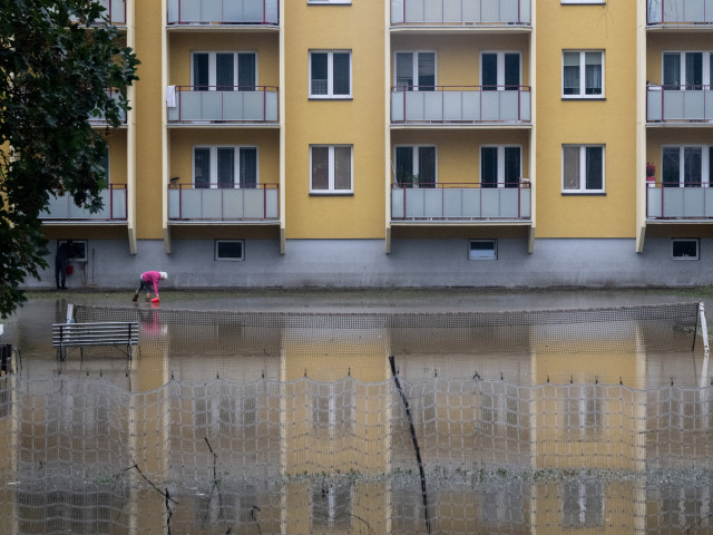 Povodně přifouknou ztrátu rozpočtu. Stanjura chce peníze nabrat přes dluhopisy, zvláštní daň nebude